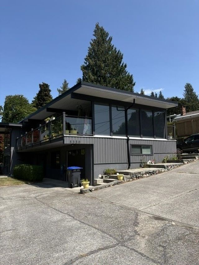 5350 Benner Road in Sechelt